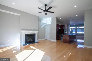 2304 E Sergeant St, Philadelphia, PA 19125 - Photo 15