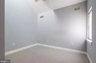 2304 E Sergeant St, Philadelphia, PA 19125 - Photo 25