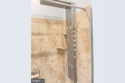 400-12 W Walnut Lane #400-3, Philadelphia, PA 19144 - Photo 9