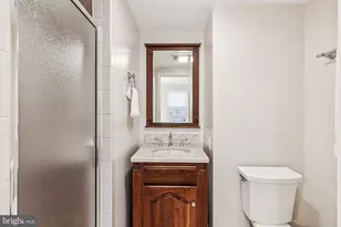 1 Blackwell Pl, Philadelphia, PA 19147 - Photo 21