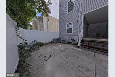 2141 N 18th Street, Philadelphia, PA 19121 - Photo 23