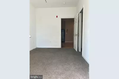 423 N 40th Street, Philadelphia, PA 19104 - Photo 13