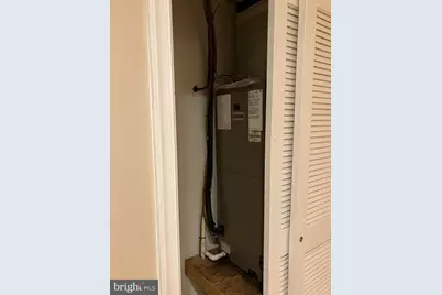 423 N 40th Street, Philadelphia, PA 19104 - Photo 25