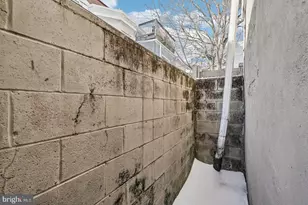 2432 Madison Square, Philadelphia, PA 19146 - Photo 15