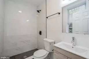 407 S 42nd St, Philadelphia, PA 19104 - Photo 17