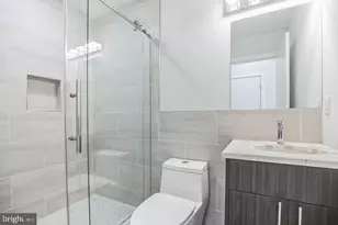 2218 N Marshall St, Philadelphia, PA 19133 - Photo 19