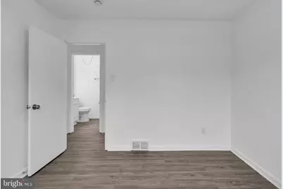 7831 Lorna Drive, Philadelphia, PA 19111 - Photo 15