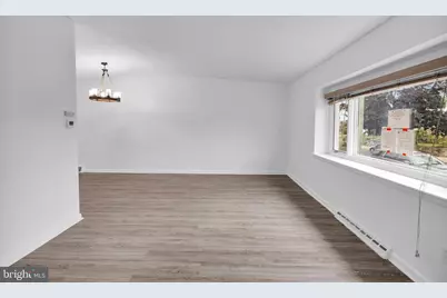 7831 Lorna Drive, Philadelphia, PA 19111 - Photo 5