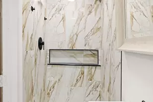 1971 Ashley St, Philadelphia, PA 19138 - Photo 21