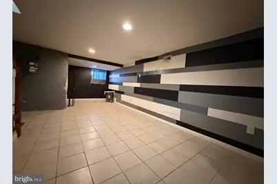 5746 N Woodstock Street, Philadelphia, PA 19138 - Photo 19