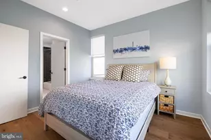 3001 Riseview Ln, Philadelphia, PA 19125 - Photo 11