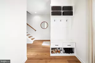 3001 Riseview Ln, Philadelphia, PA 19125 - Photo 3