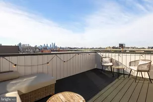 3001 Riseview Ln, Philadelphia, PA 19125 - Photo 9