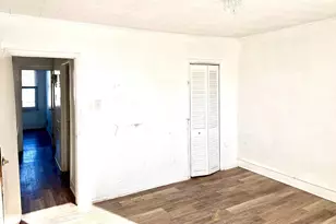 2557 S Shields St, Philadelphia, PA 19142 - Photo 7