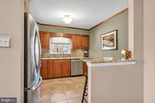 8240 Narvon St, Philadelphia, PA 19136 - Photo 11