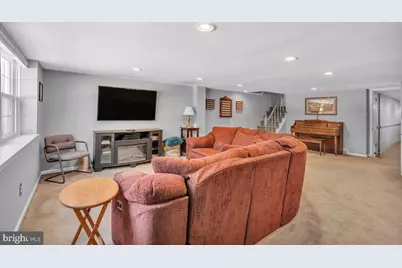 8240 Narvon Street, Philadelphia, PA 19136 - Photo 25