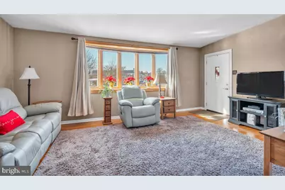 8240 Narvon Street, Philadelphia, PA 19136 - Photo 7