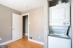 2351 Christian St, Philadelphia, PA 19146 - Photo 15