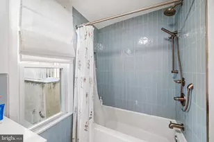 914 S Delhi St, Philadelphia, PA 19147 - Photo 15