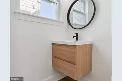 673 N Preston Street #4, Philadelphia, PA 19104 - Photo 5