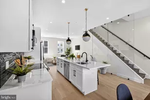 2713 Lorraine Ct, Philadelphia, PA 19131 - Photo 9