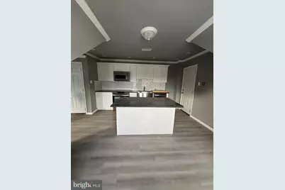 2025 N 62nd Street #3RD FLOOR, Philadelphia, PA 19151 - Photo 5