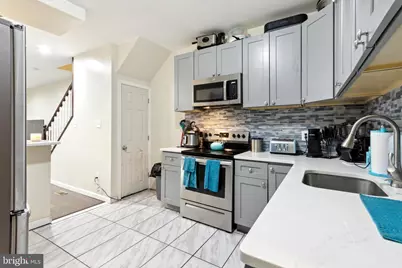 7275 Saybrook Avenue, Philadelphia, PA 19142 - Photo 3