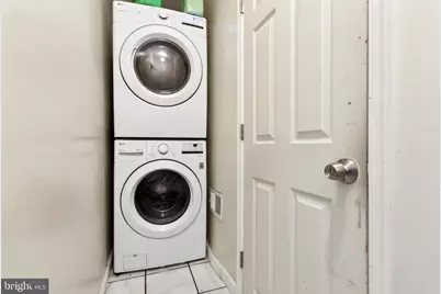 7275 Saybrook Avenue, Philadelphia, PA 19142 - Photo 17