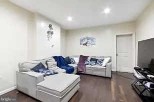 7275 Saybrook Ave, Philadelphia, PA 19142 - Photo 7