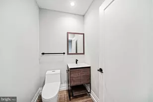 526 Brown St, Philadelphia, PA 19123 - Photo 11