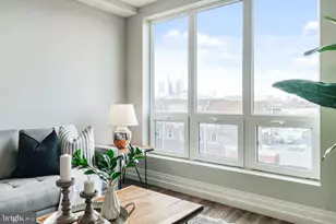 526 Brown St, Philadelphia, PA 19123 - Photo 9