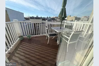 2110 South Street #4, Philadelphia, PA 19146 - Photo 1