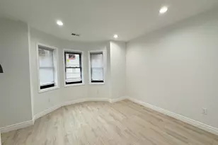 2038 McKean St, Philadelphia, PA 19145 - Photo 9