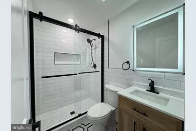 2038 McKean Street #1, Philadelphia, PA 19145 - Photo 9