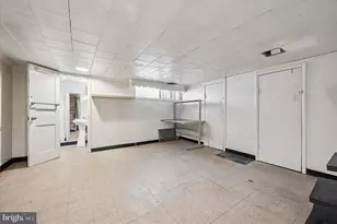 6320 Everett Ave, Philadelphia, PA 19149 - Photo 9