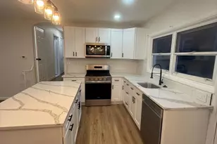 8409 Loretto Ave, Philadelphia, PA 19152 - Photo 11