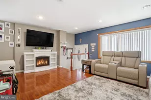 12701 Medford Rd, Philadelphia, PA 19154 - Photo 3