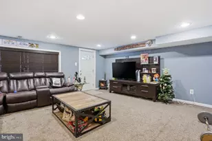 12701 Medford Rd, Philadelphia, PA 19154 - Photo 19