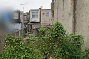 2912 N Leithgow St, Philadelphia, PA 19133 - Photo 1