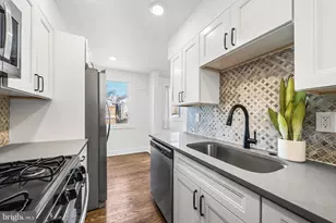 354 Krams Ave, Philadelphia, PA 19128 - Photo 15