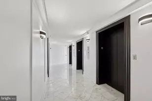 2001 Hamilton St, Philadelphia, PA 19130 - Photo 13