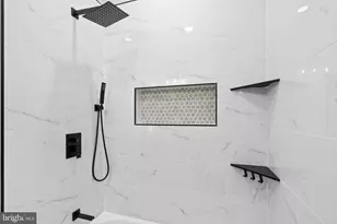 40 W Sharpnack St, Philadelphia, PA 19119 - Photo 27