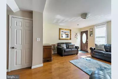 1025 E Columbia Avenue, Philadelphia, PA 19125 - Photo 5