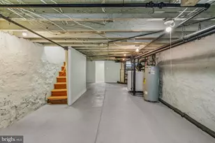 2342 Tasker St, Philadelphia, PA 19145 - Photo 21