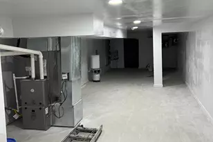 4422 Locust St, Philadelphia, PA 19104 - Photo 13