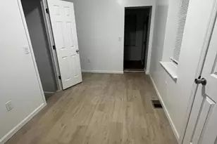 4422 Locust St, Philadelphia, PA 19104 - Photo 9