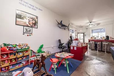 322 Poplar Street, Philadelphia, PA 19123 - Photo 5