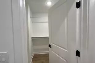 2117 N 8th St, Philadelphia, PA 19122 - Photo 15