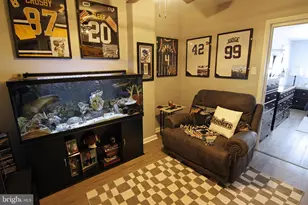 6161 Lawnton St, Philadelphia, PA 19128 - Photo 9