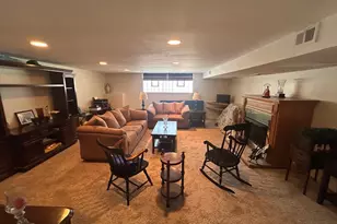 8572 Benton Ave, Philadelphia, PA 19152 - Photo 5